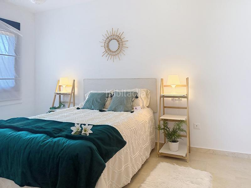 Foto cfa2e5d2-4c68-4453-8350-2e4a3454de39. Apartament amb aparcament piscina a puerto de Estepona Estepona