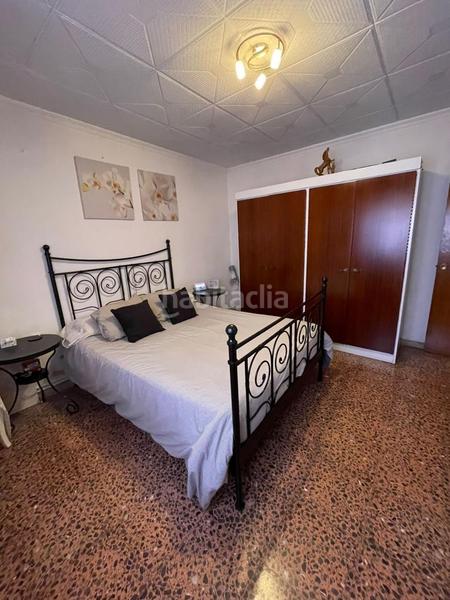 Foto a92d28b1-a6d5-4851-bac1-49b7ab858e92. Casa adossada amb aparcament a La Plana del Pintor Sabadell