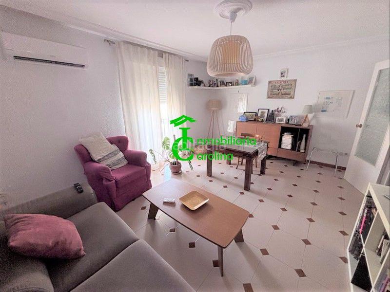 Foto ccf6a0fc-cf88-45fb-9e2d-ea29ab4ca539. Piso  en venta en centro, 3 dormitorios. en Carolina (La)
