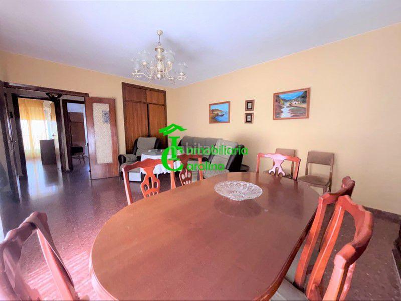 Foto 08c03fd7-b4e6-4bda-aa66-175ffc48e275. Piso  en venta en centro, 3 dormitorios. en Carolina (La)