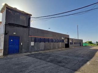 Industrial building in Carolina (La). Nave industrial en venta en carolina, la, 1 dormitorio.