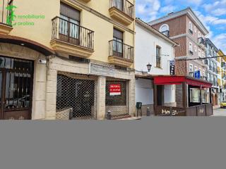 Local commercial à Párroco jacinto muela 1. Local com. en venta en carolina, la.