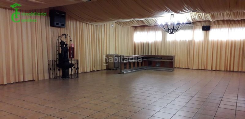 Foto 1f3b4f97-2678-4e21-8793-ad4f989e35a5. Local comercial a Carolina (La)