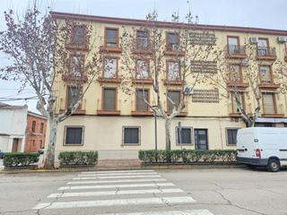 Local commercial  Peral. Local com. en venta en centro.