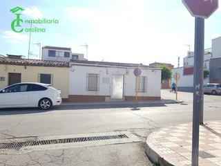 Casa  Calle linares. Casa en venta en carolina, la, 3 dormitorios.