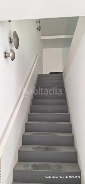 Foto 9662b53f-b1e9-46cd-842e-c15d05135721. Location local commercial dans Cabo de las Huertas Alicante