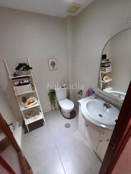 Foto 70c2eb1a-5cfc-46ac-99d9-56d485648d9a. Chalet avec parking piscine dans Vistahermosa Alicante