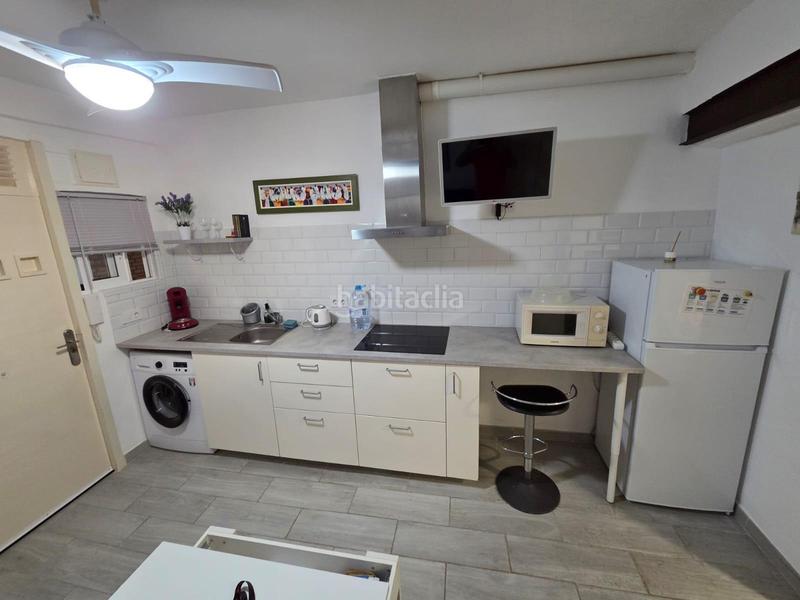 Foto cd39c9f6-5e27-4da3-ab1d-c2ae6356b7f0. Affitto monolocale con riscaldamento in Albufereta Alicante