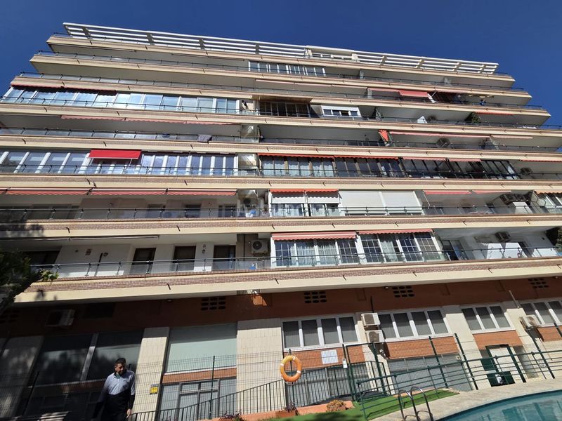 Foto 174100c3-7e15-4ff7-8a8a-6038062fa55f. Pis amb aparcament piscina a Goteta Alicante