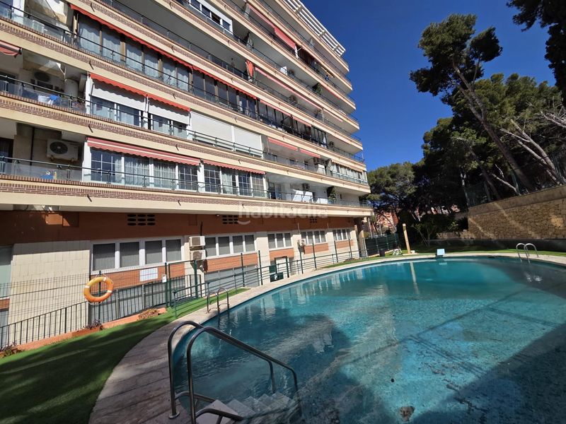 Foto bd173858-ac12-45d3-bc03-79d0fd95f13b. Pis amb aparcament piscina a Goteta Alicante