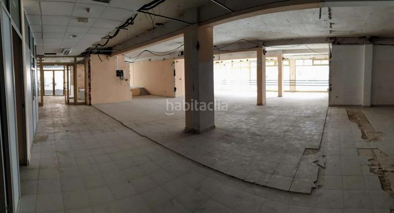 Foto 67db7a61-0f66-4f56-a0a9-efa9ad1f7901. Local comercial local en entresuelo esquina apto para cualquier negocio en Alicante