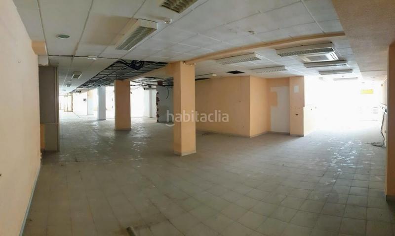 Foto 91b471bb-a4b3-4b79-8614-f06c3b2b5cf8. Local comercial local en entresuelo esquina apto para cualquier negocio en Alicante