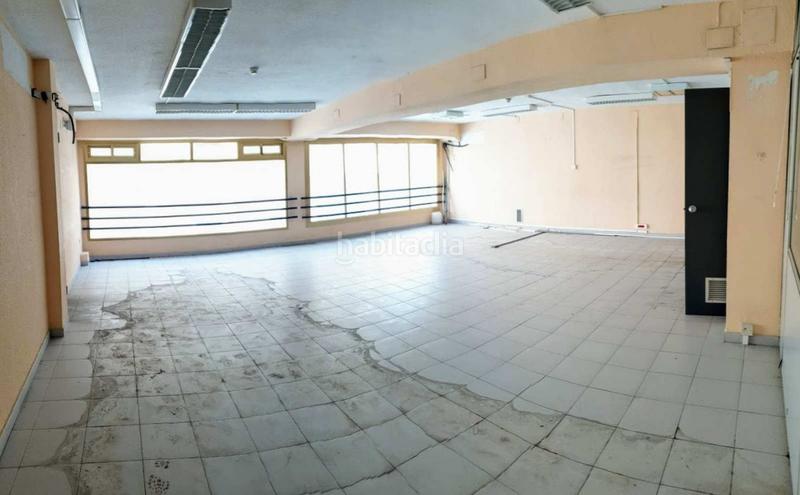 Foto beda6e8e-39bd-4cc1-83dc-c811f37045f4. Local comercial local en entresuelo esquina apto para cualquier negocio en Alicante