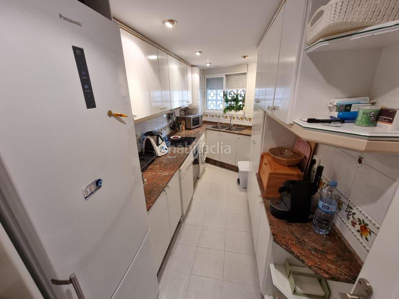 Foto 48e20aca-6c08-4e4a-939e-d3989992a1a9. Apartament amb piscina a Playa de San Juan Alicante