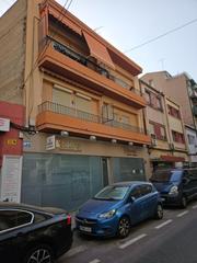 Local commercial  Calle jaime segarra. Precioso local reformado junto a pio xii