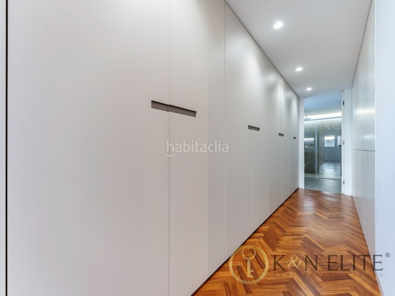 Foto 68c9ba42-88dc-4dfd-9bfa-7d8c3a2f5f71. Pis amb aparcament a Ensanche-Diputación Alicante