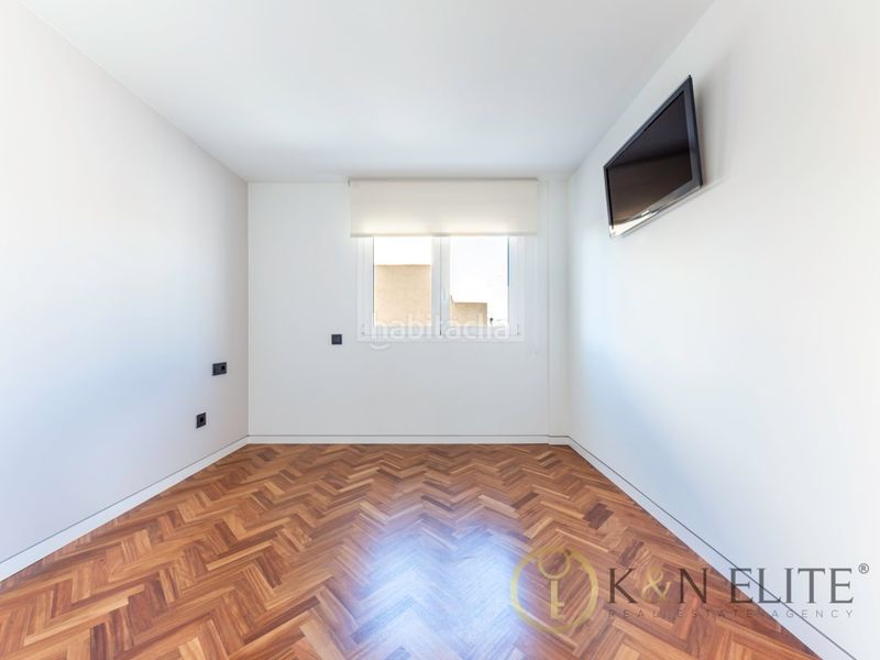 Foto 733ab142-ae57-4467-b94c-2ca35a9321d9. Pis amb aparcament a Ensanche-Diputación Alicante