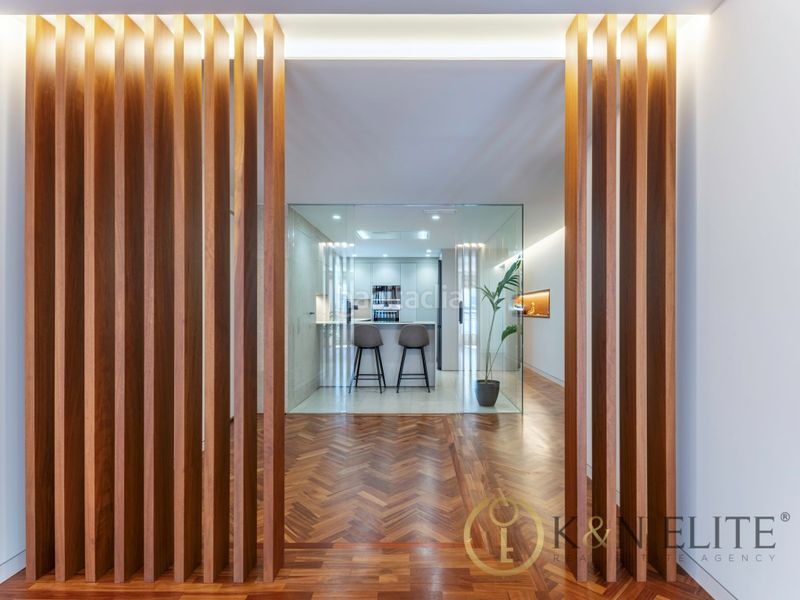 Foto 8db37c36-11b4-4cbc-8d26-95c6e8f004f8. Pis amb aparcament a Ensanche-Diputación Alicante