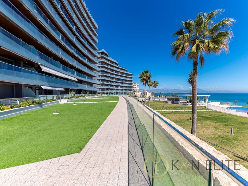 Foto b5a3a424-62bd-42e5-8bb7-5d0aff8b4a2a. Pis amb aparcament piscina a Cabo de las Huertas Alicante