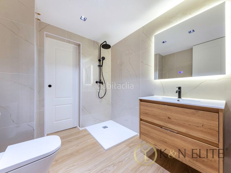 Foto be97926d-8d70-495d-b2dd-217e8c746c2c. Pis a Barrio del Centro Alicante