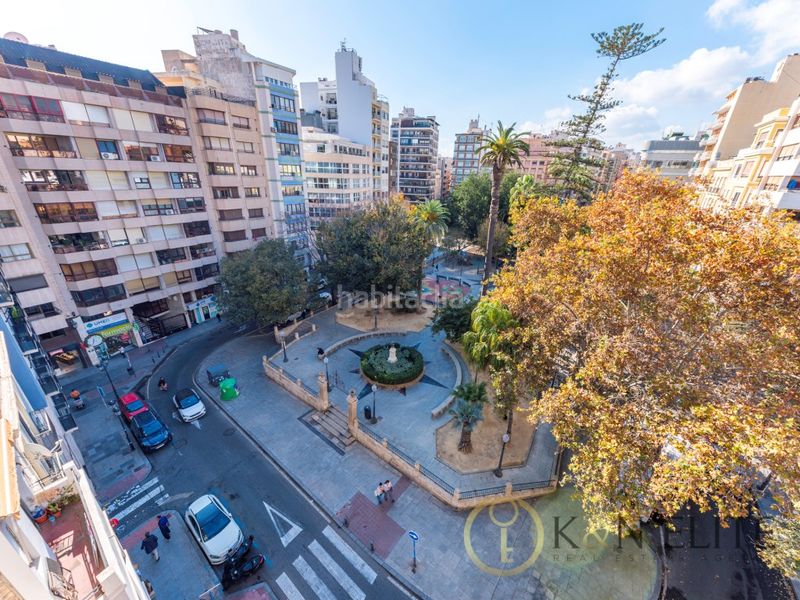 Foto d5f576ab-b20e-4cbe-b38b-d92c38ba098c. Pis a Barrio del Centro Alicante