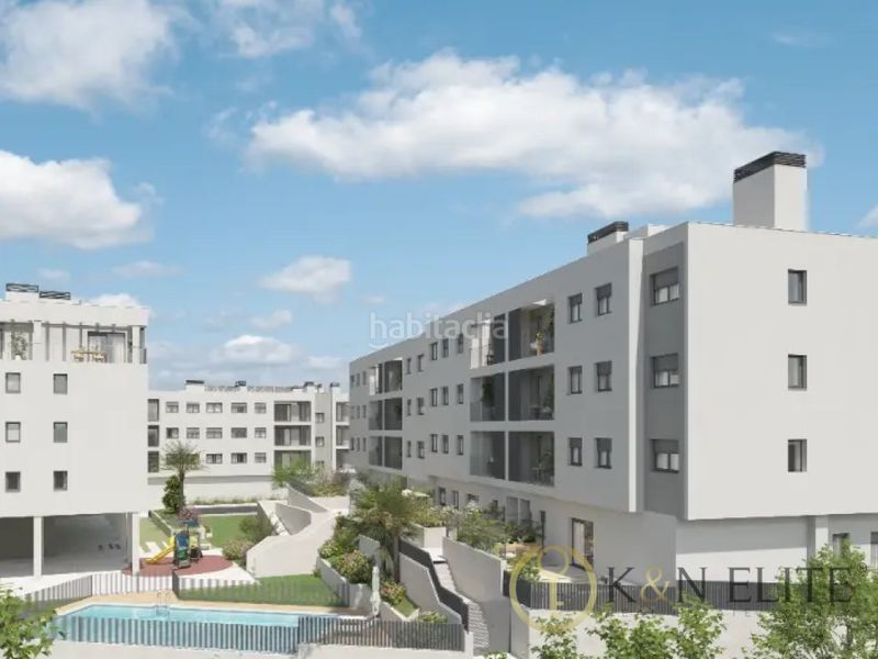 Foto 9965fb39-e92b-4601-b3e3-b2aa995cdee1. Pis amb aparcament piscina a Paus - Polígono San Blas Alicante