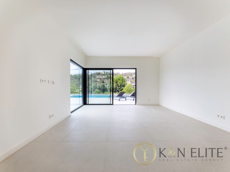 Foto 09bea02a-5fd9-484e-a4b8-e2f63bea202f. Casa amb aparcament piscina a balcón de Finestrat-terra marina Finestrat