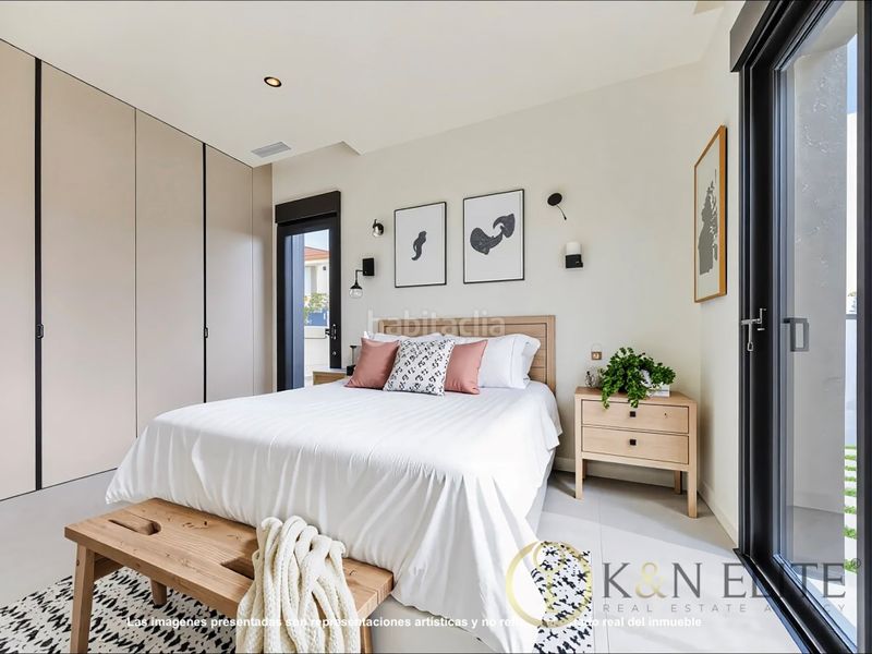 Foto 8aea3eef-73ef-4d77-80a6-bc1627125a4d. Casa amb aparcament piscina a balcón de Finestrat-terra marina Finestrat