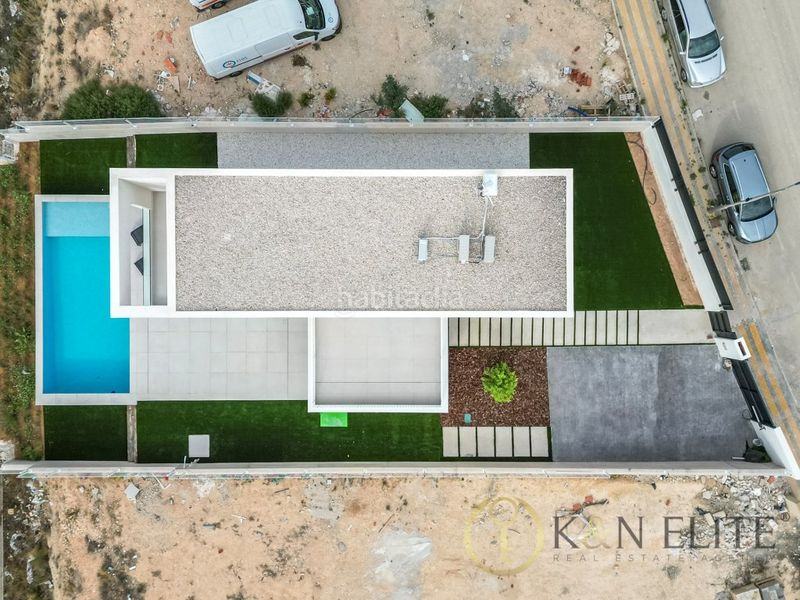 Foto f4ebe4d5-4f5d-4b5a-981e-ce5f50904888. Casa amb aparcament piscina a balcón de Finestrat-terra marina Finestrat