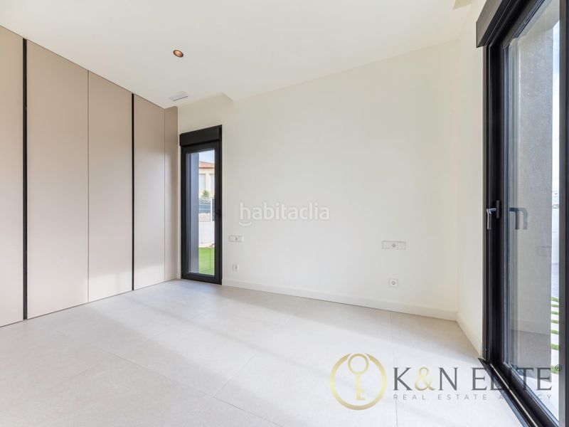 Foto fd617e3a-e296-4612-8320-709d0b0bd662. Casa amb aparcament piscina a balcón de Finestrat-terra marina Finestrat