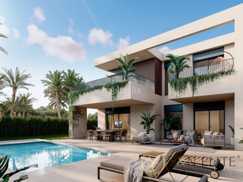 Foto 0ba2bb0f-f672-40c1-ba39-2affa4d90776. Casa amb aparcament piscina a Vistahermosa Alicante