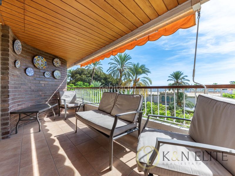 Foto 25e923a8-be1f-49e2-90a0-1ee31fccf341. Pis amb aparcament a Ensanche-Diputación Alicante