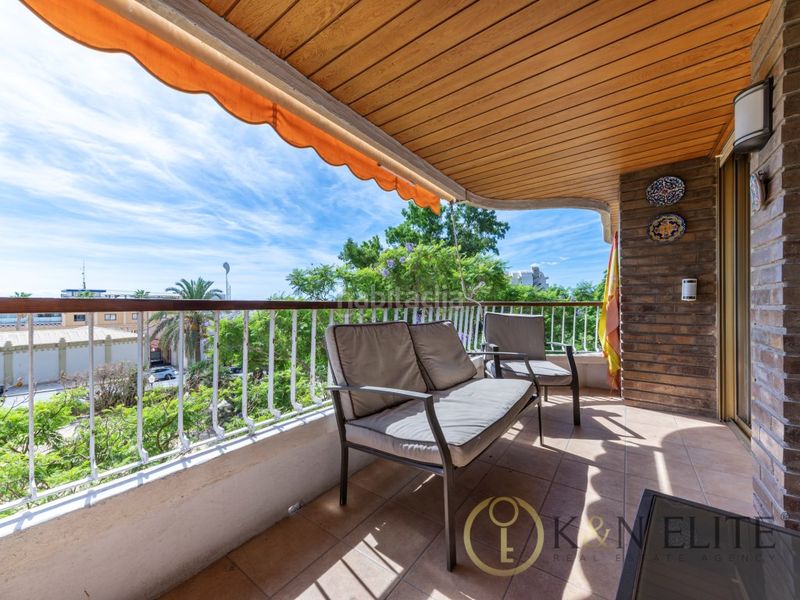 Foto 2631a2cd-8423-41e4-acc5-7b5a58f7b53e. Pis amb aparcament a Ensanche-Diputación Alicante