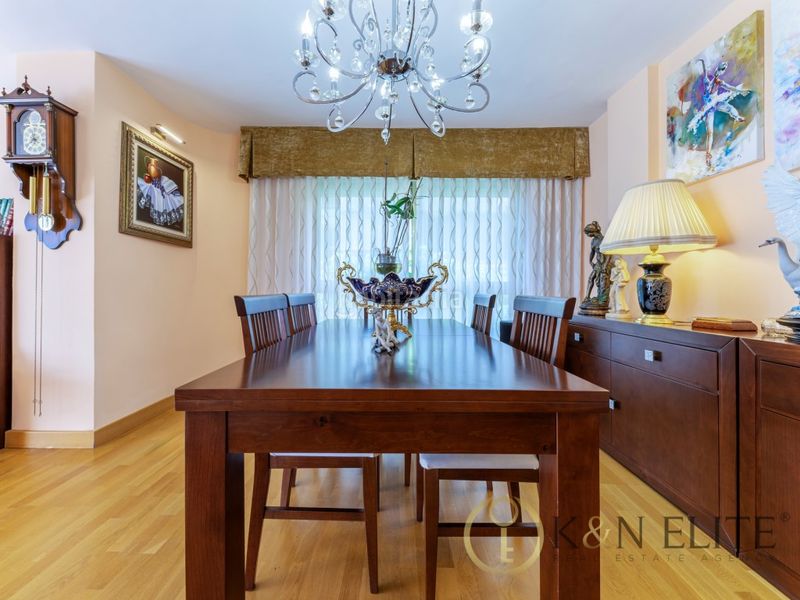 Foto 3e42cc24-6f30-4228-b7d9-a4638acca206. Pis amb aparcament a Ensanche-Diputación Alicante