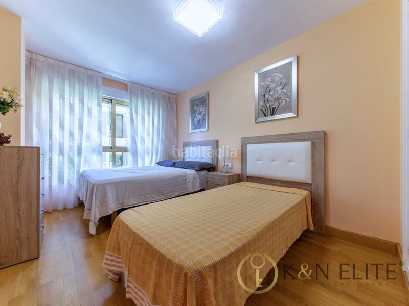 Foto 6254638c-1606-4a66-9586-7ad11c8b8ac2. Pis amb aparcament a Ensanche-Diputación Alicante