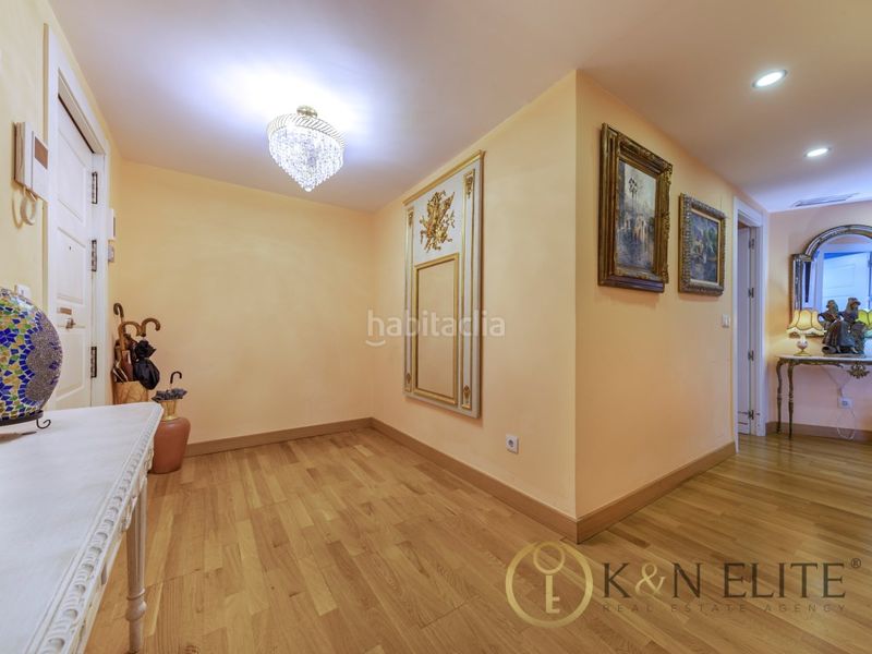 Foto 7761344e-9c6a-4435-a362-b084f9a864e9. Pis amb aparcament a Ensanche-Diputación Alicante