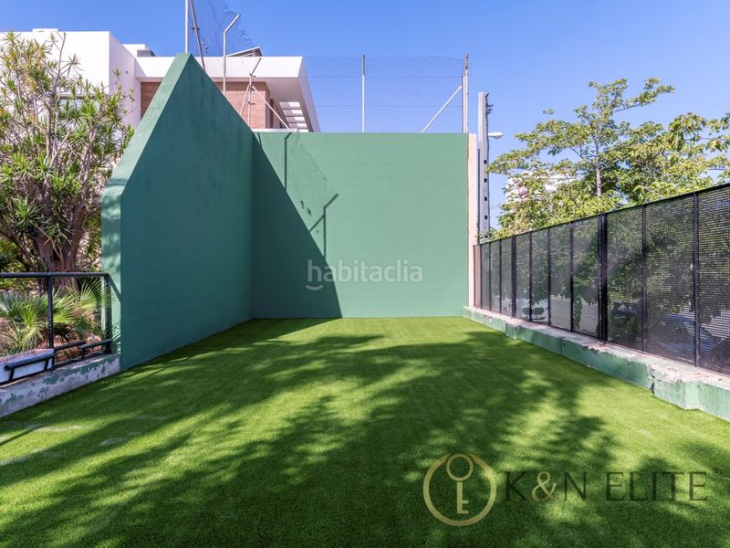 Foto 4398b601-e742-4856-9771-879919c29fd0. Casa amb aparcament piscina a Vistahermosa Alicante