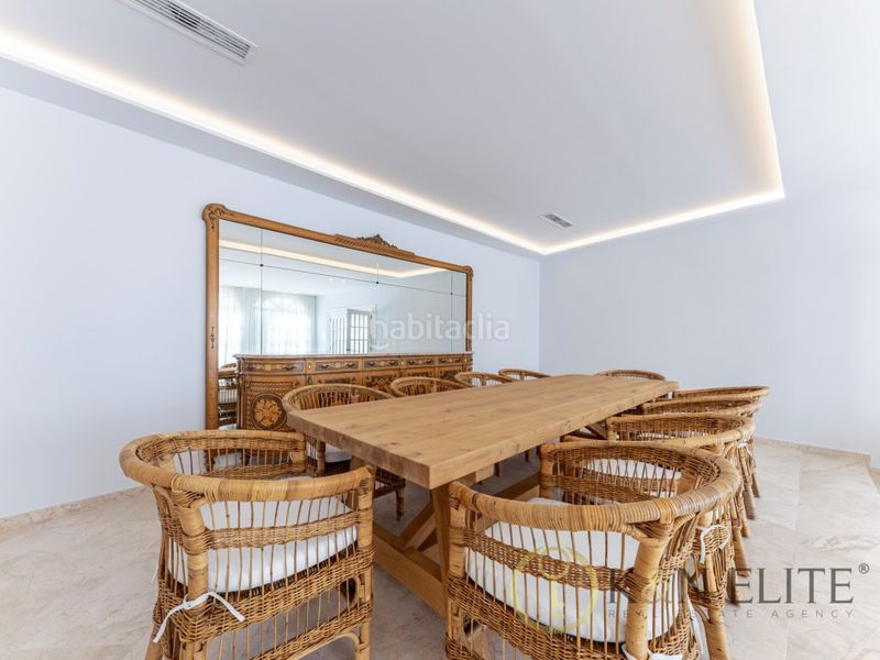 Foto 751d9143-6fc7-442c-aa5d-2249639a0e94. Casa amb aparcament piscina a Vistahermosa Alicante