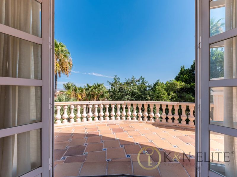 Foto b37fb58b-4590-404e-9893-433aec9bd07f. Casa amb aparcament piscina a Vistahermosa Alicante