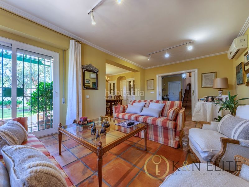 Foto ab2b01fe-c925-4cdf-b7ae-2527a00e8ae6. Casa amb aparcament piscina a Vistahermosa Alicante
