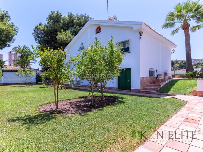 Foto e22814cf-e0a9-47df-adfe-fd80b0f0829b. Casa amb aparcament piscina a Vistahermosa Alicante