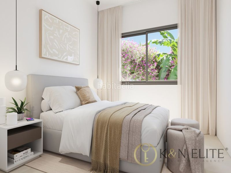 Foto f38b95bc-60ce-4fc4-a789-9d4816cdd3b8. Àtic amb aparcament piscina a Guadalobón Estepona