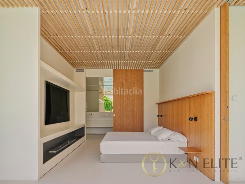 Foto 28eb6218-1723-4cd8-9c4f-c9fc0d7bb420. Casa amb aparcament a Vistahermosa Alicante
