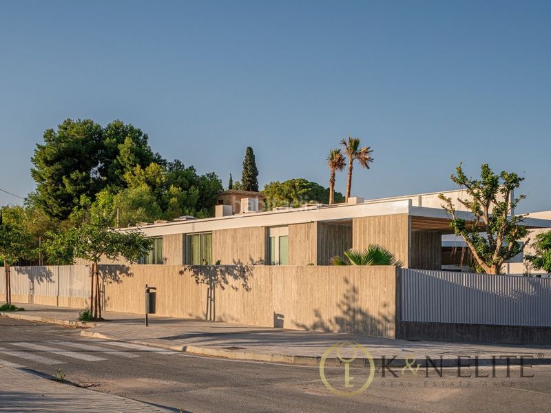 Foto 4a0d1e7e-9417-43ec-8dc6-235ea6e07cd6. Casa amb aparcament a Vistahermosa Alicante