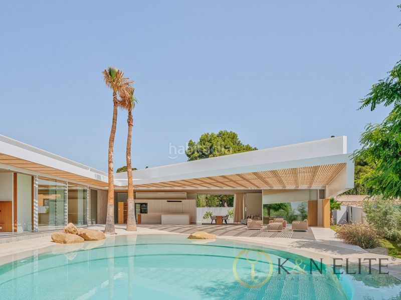 Foto e3b3d305-5ad2-44a6-ab7b-04bfd52d3b6b. Casa amb aparcament a Vistahermosa Alicante