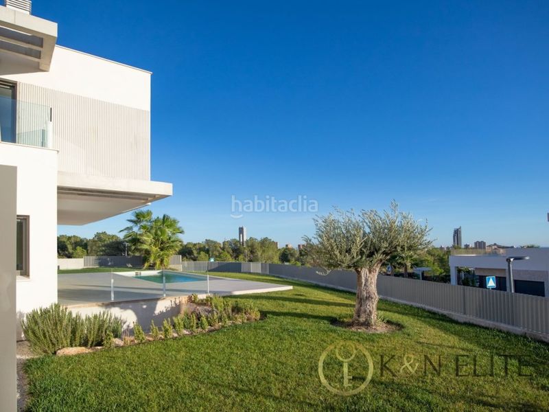 Foto 73f6e9a6-d94b-4b68-bf86-d69293325597. Casa amb aparcament piscina a Golf Bahía Finestrat