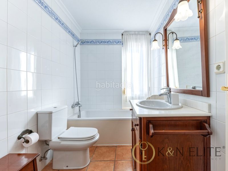 Foto 9e0c350d-b896-407c-9d40-c304a2e05916. Casa amb aparcament piscina a Albufereta Alicante