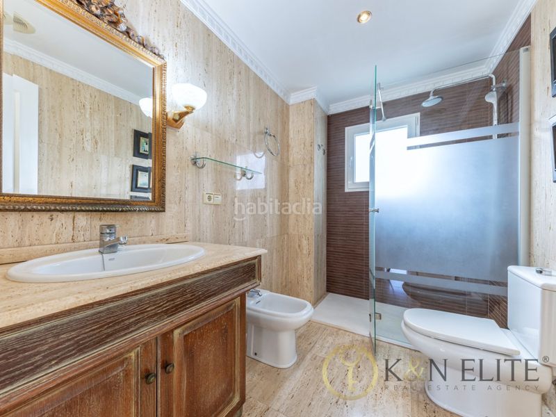 Foto b471cedd-41ac-4e41-acb2-b8e6720c7536. Casa amb aparcament piscina a Cabo de las Huertas Alicante