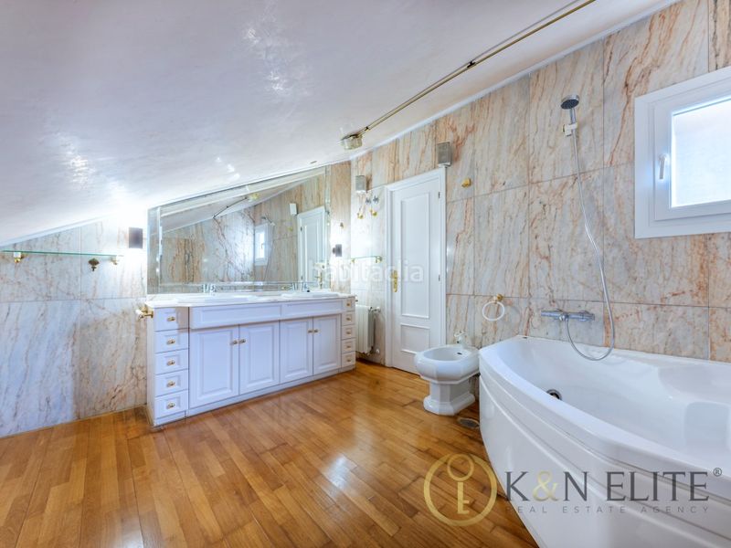 Foto c00e6664-2741-4eb6-8ea4-525ef4f58049. Casa amb aparcament piscina a Cabo de las Huertas Alicante