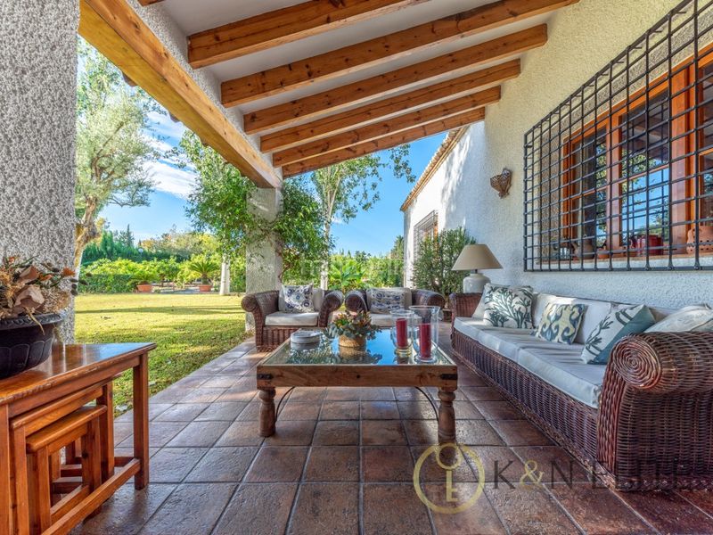 Foto f3b6b77b-71e8-49f4-896b-aea70abc2c94. Casa amb aparcament piscina a Alicante golf Alicante